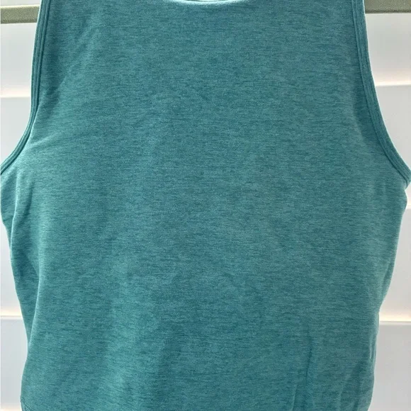 Vuori Halo Performance Crop Deep Teal Tank Top - Picture 2 of 3